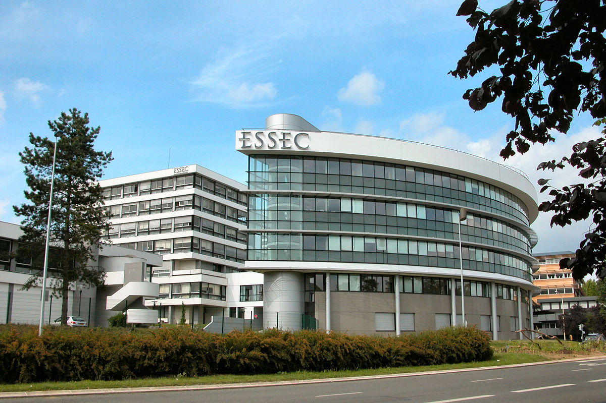 File:ESSEC campus cergy.jpg - Wikimedia Commons