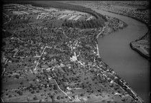 Aerial view (1949) ETH-BIB-Wallbach-LBS H1-012571.tif