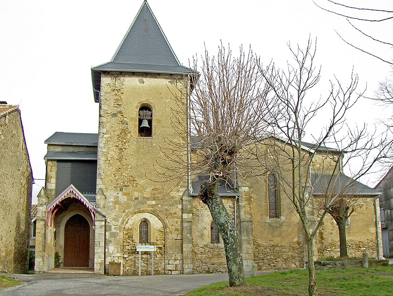 File:Eglise Ste Marie de Brousses.JPG