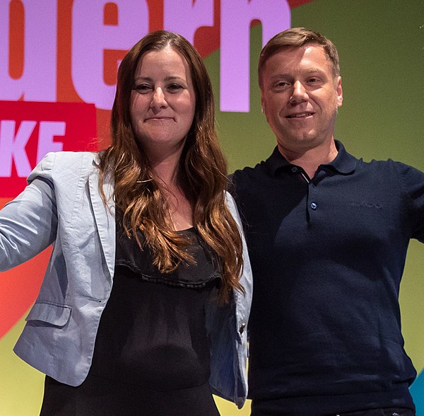 Janine Wissler (left) and Martin Schirdewan at the 2022 federal party conference