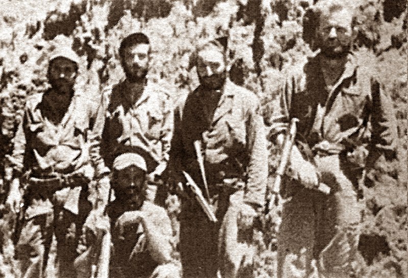 File:Escambray guerrillas in 1958. (L to R) Nene Français, Eloy Gutiérrez Menoyo, José García, Henry Fuerte, William Morgan.jpg