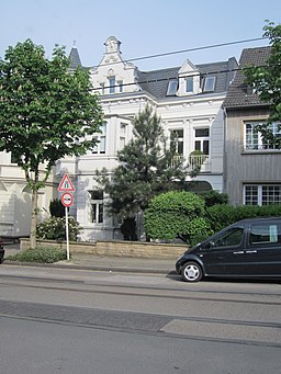 Bredeneyer Straße in Essen