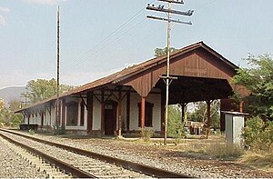 Estacion de Ferrocarril Atequiza Mexico.JPG