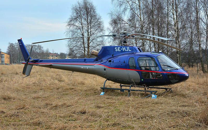 File:Eurocopter AS350 Ecureuil SE-HJL 02.jpg