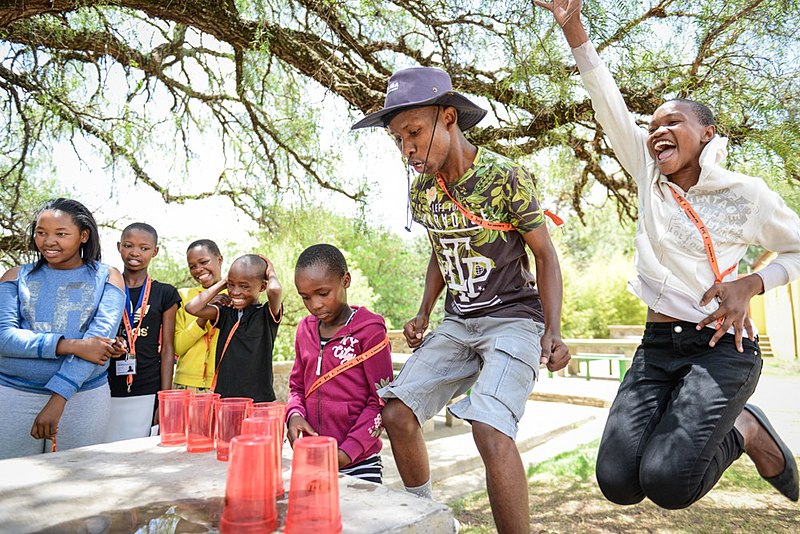 File:Flip the cup.jpg