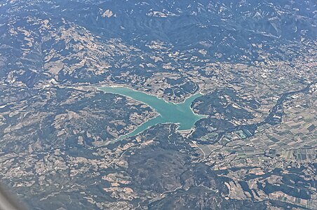 Lago di Montedoglio, landscape near of Caprese Michelangelo and Sansepolcro. Apennine Mountains.