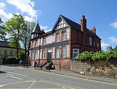 Former Green Dragon Hotel, Wrexham (geograph 6141594).jpg