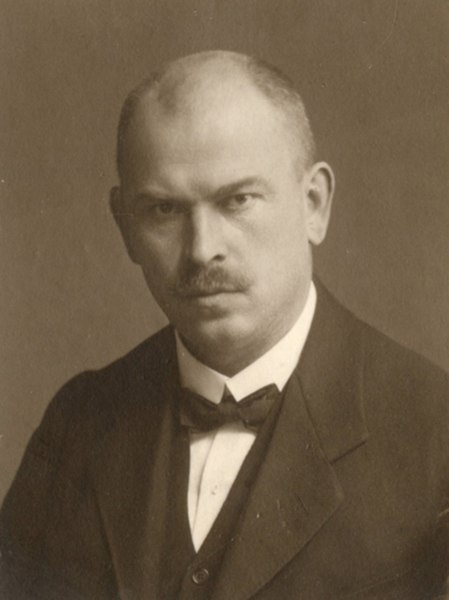 File:Frīdrihs Vesmanis 1920s.jpg