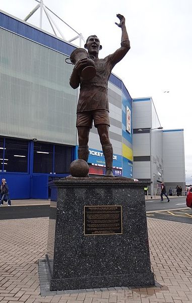 File:Fred Keenor at Cardiff City Stadium, Cardiff.jpg