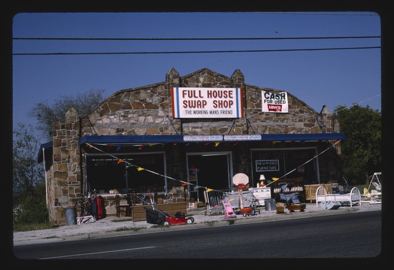 File:Full House Swap Shop, Weatherford, Texas LCCN2017706584.tif