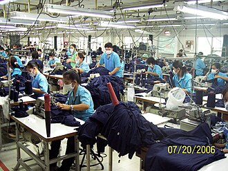 usine de fabrication de vêtements en Thailande