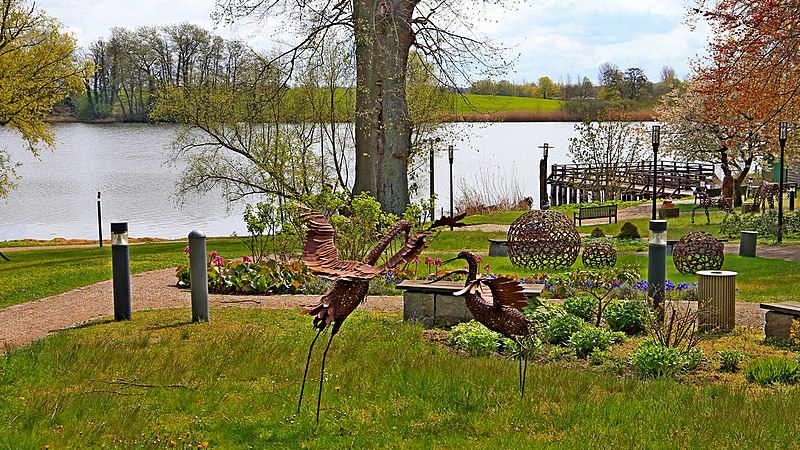 File:Gartenausstellung Röbel.jpg