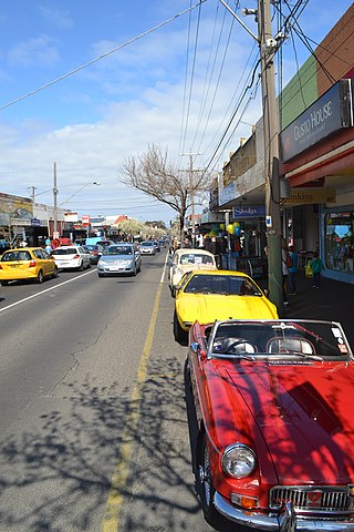 <span class="mw-page-title-main">Hampton, Victoria</span> Suburb of Melbourne, Victoria, Australia