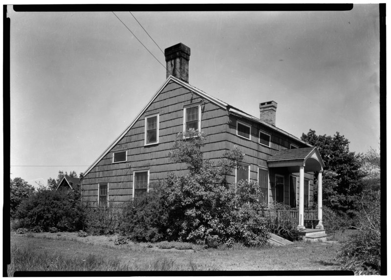 File:Historic American Buildings Survey, E. P. McFarland, Photographer June 1937, Exterior view from the southwest. - Old Turnpike House, Old Westbury, Nassau County, NY HABS NY,30-WESBO,1-1.tif