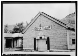Old Hooper Garage in 1940, photo by HABS