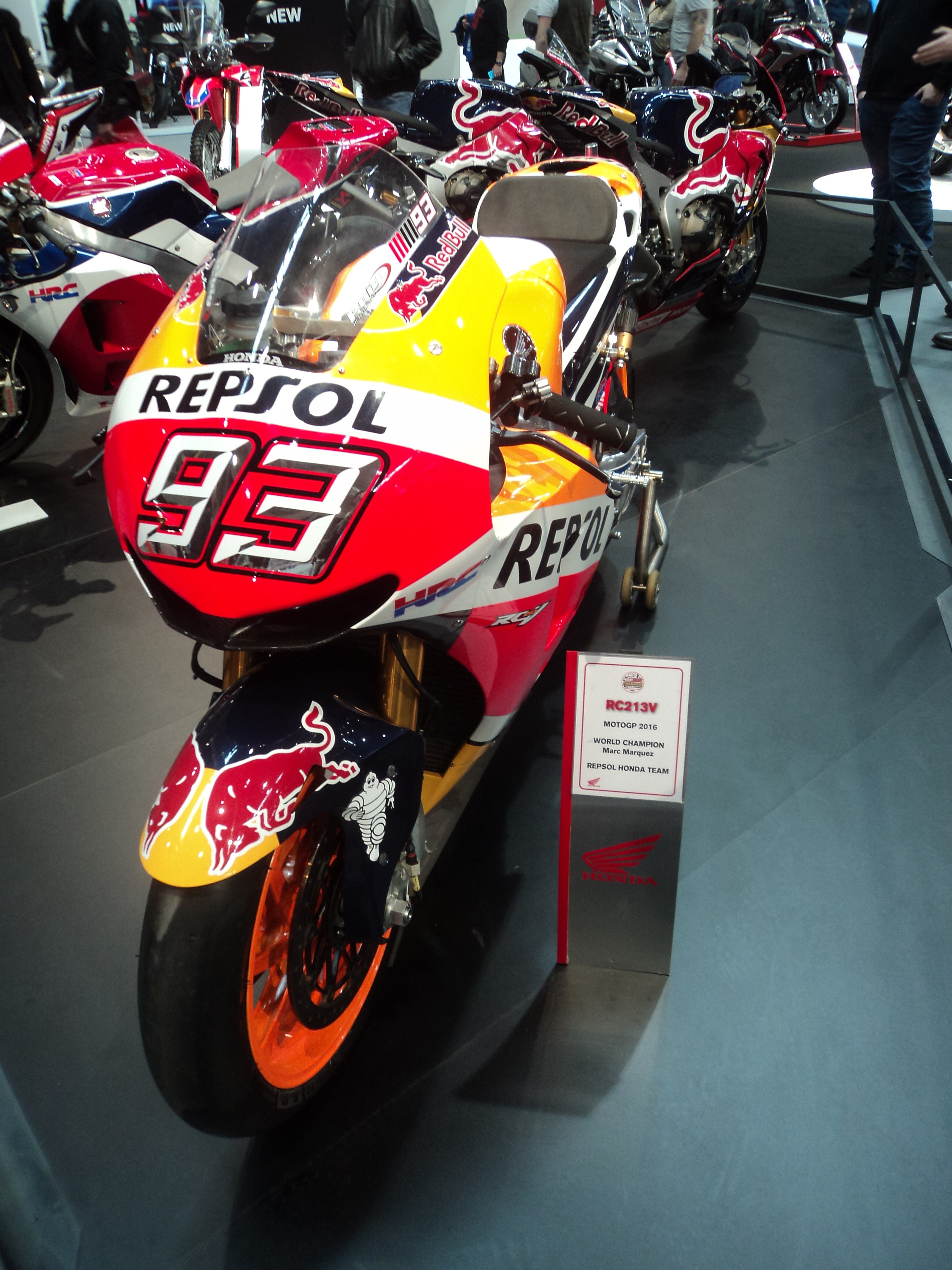 File Honda Rc213v Of Repsol Honda Motodays 17 Jpg Wikimedia Commons