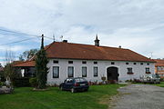 Čeština: Dům čp. 9 ve vsi Hubenov v okrese Český Krumlov, Jihočeský kraj. English: House No 9 in the village of Hubenov, Český Krumlov District, South Bohemian Region, Czech Republic.