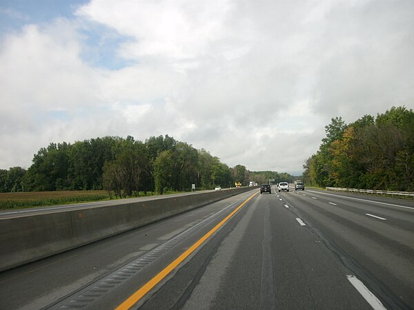 The Ohio Turnpike south of Vermilion (exit 135)