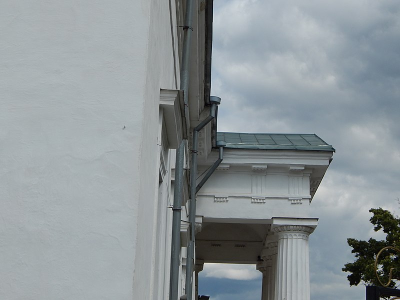 File:Intercession Cathedral, Chuhuiv 10.jpg