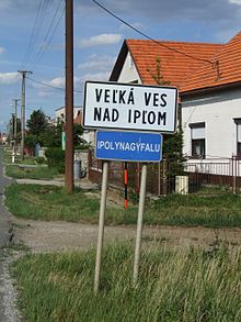Ipolynagyfalu (Veľká Ves nad Ipľom) - city limit sign.JPG