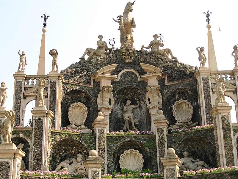 File:Isola Bella (Stresa) - Garden - DSC03416.JPG