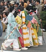 Jidai Festival (cropped to Wake no Hiromushi and children).jpg