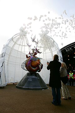 John Lennon Peace Monument unveiled by Julian and Cynthia Lennon, 9 October 2010