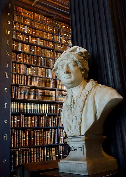File:Jonathan Swift at Old Library (41368493754).jpg