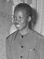 Beberapa orang yang menuntut pembebasan Kenyatta adalah Julius Nyerere dari Tanganyika dan Kwame Nkrumah dari Ghana.