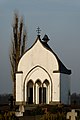 Kapelle in Duesseldorf-Himmelgeist, von Suedwesten.jpg
