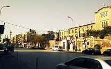 Улица короля Фейсала, Алеппо, церковь Святой Матильды и мечеть Рахмана.jpg