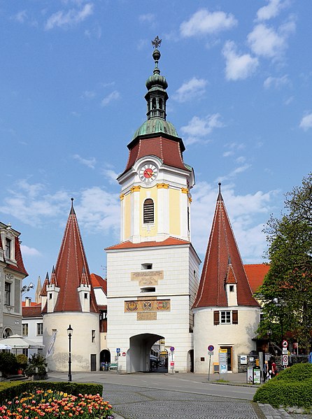 File:Krems - Steinertor (1).JPG