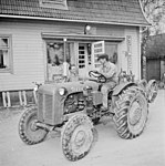 Finländsk traktor av fabrikatet Takra från 1955