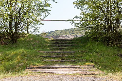 Treppe am Rand des Naturschutzgebiets, stairs with stop, May 2016 in Germany