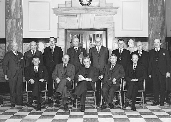Labour Cabinet, 1935. Fraser is seated on the front row, second right, next to Savage