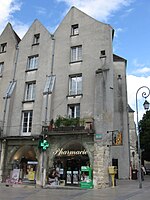 Lagny-sur-Marne Place de la Fontaine 2.jpg