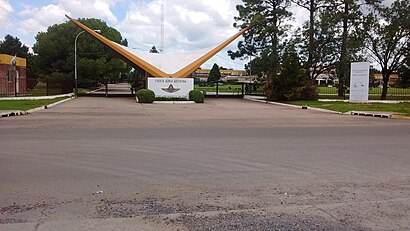 Cómo llegar a Liceo Aeronautico Militar en transporte público - Sobre el lugar