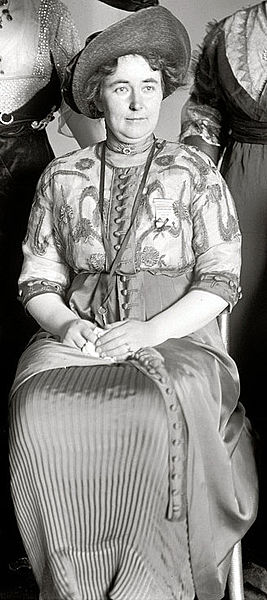 File:Lizzy Lind af Hageby 1913 (cropped).jpg