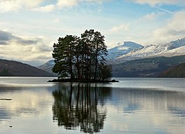 Loch Tay and Ben Lawers - geograph.org.uk - 2234846.jpg