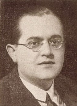 Portréja a Magyar színművészeti lexikonban 3. (1930)