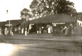 Mahalapye Station