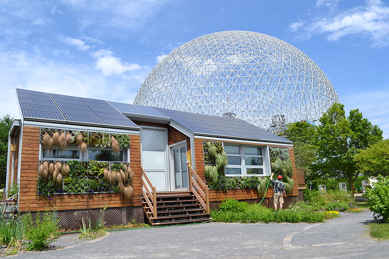 File:Maison solaire écoologique, île Sainte-Hélène 02.JPG
