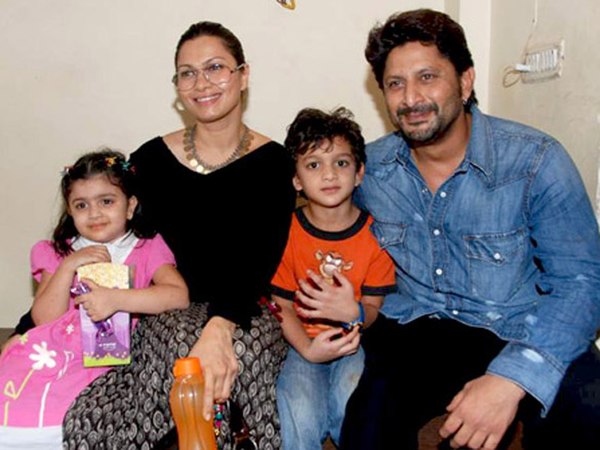 Warsi with wife Maria Goretti and children in 2010