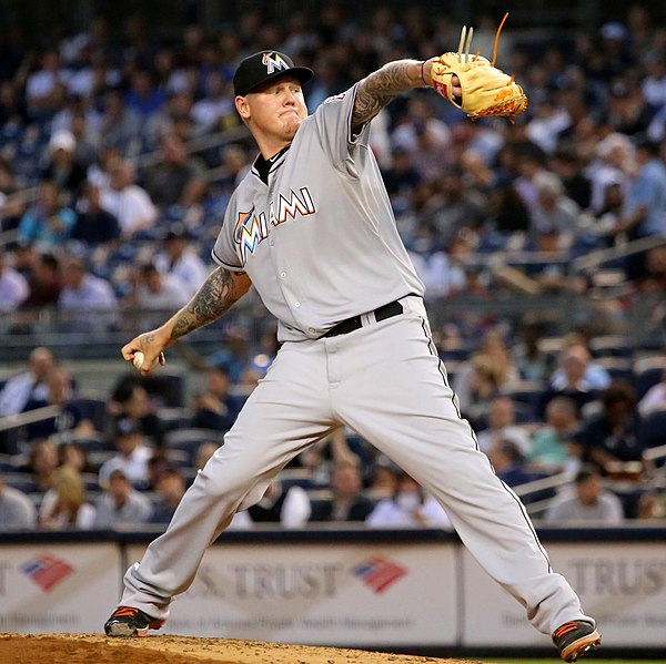 File:Mat Latos on June 18, 2015.jpg