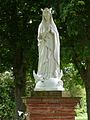 Français : Vierge aux pieds cornus, Maureville, Haute-Garonne, France