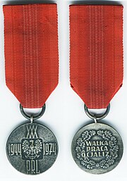 Medal XXX-lecia-PRL.jpg