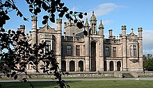 Milne's Primary School - geograph.org.uk - 201208.jpg