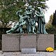 Monument care onorează voluntarii cehi care luptă în Franța - panoramio.jpg