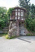 Remainder of the city fortifications, kennel wall with shell tower