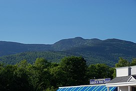 Mt. Moriah dari Gorham.JPG